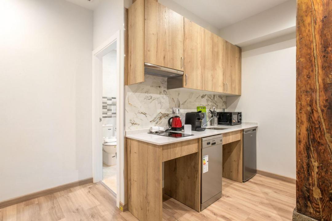 1 Bedroom 1 Bathroom Furnished - Justicia - Cozy - Mintystay Madrid Exterior foto